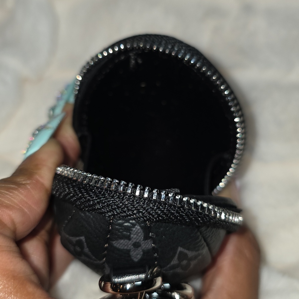 Hot Air Balloon Monogram Key Pouch - Black/Gray - Picture 4 of 5